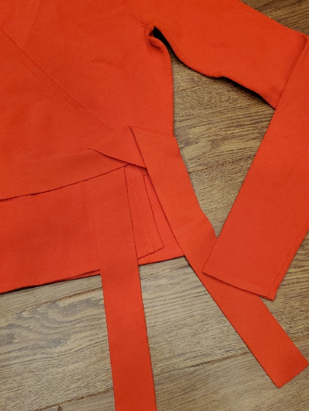 Diane Von Furstenberg NWT Brire Long Sleeve V-Neck Wrap Top Bright Red Size P - Picture 5 of 16
